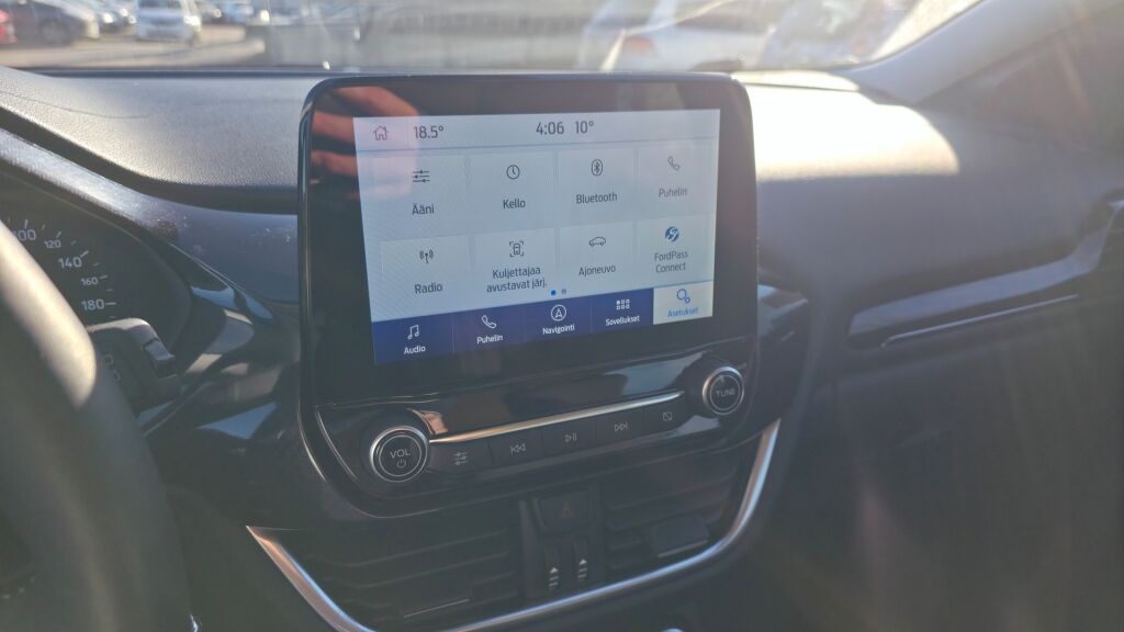 Ford Puma 2024 Musta