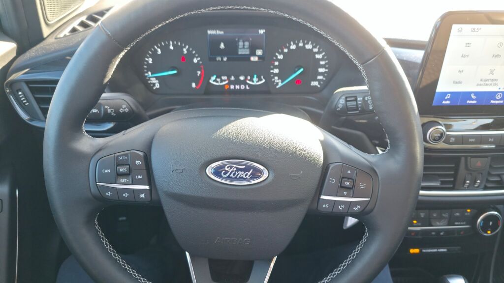 Ford Puma 2024 Musta