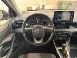 Toyota Yaris 2024 Ruskea (beige)