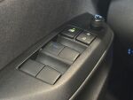 Toyota Yaris 2024 Ruskea (beige)