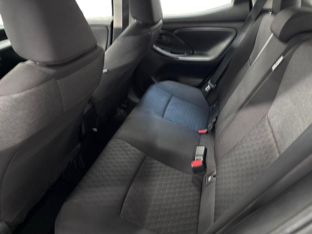 Toyota Yaris 2024 Hopea