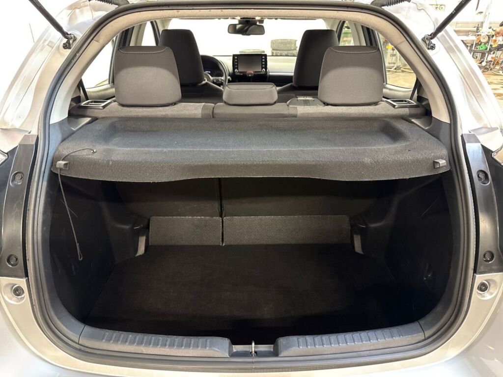 Toyota Yaris 2024 Hopea