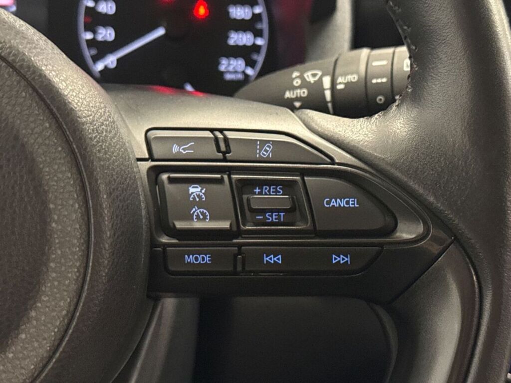 Toyota Yaris 2024 Hopea
