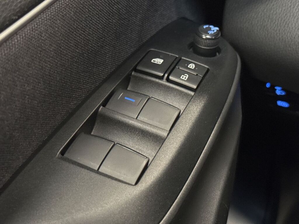 Toyota Yaris 2024 Hopea