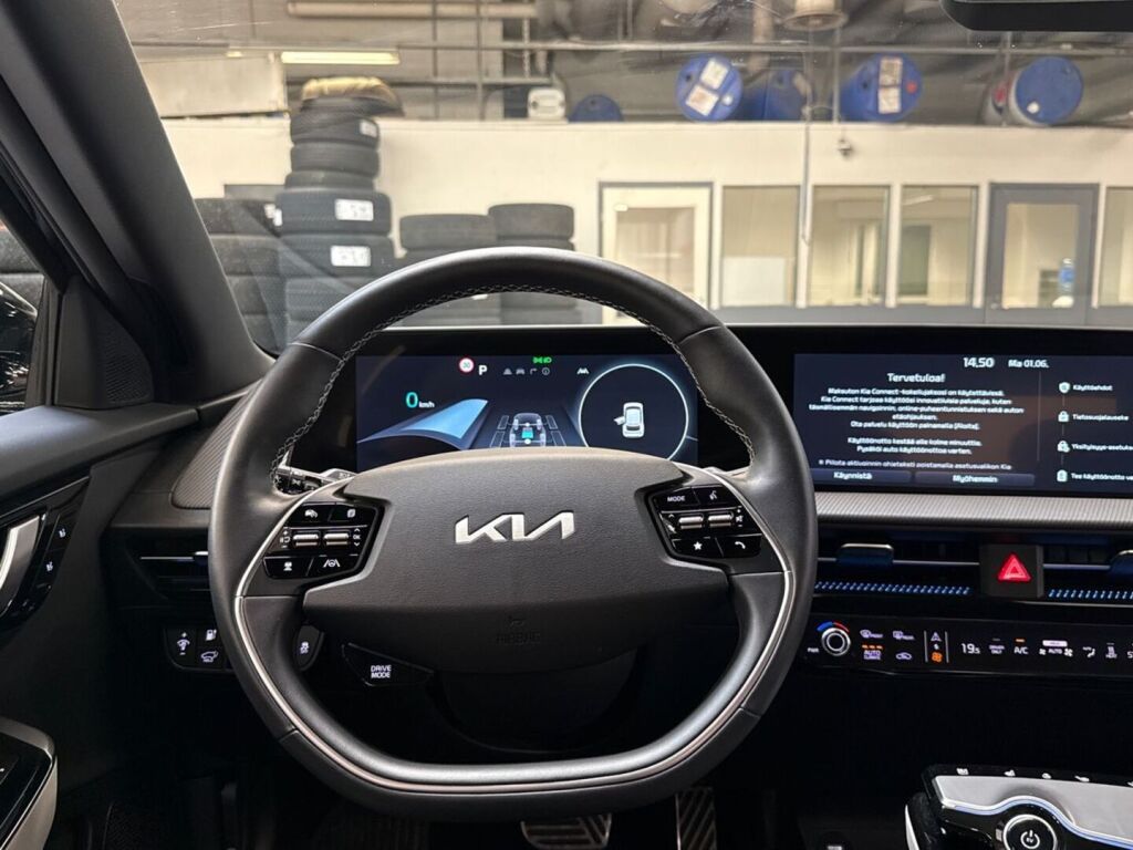 Kia EV6 2025 Musta