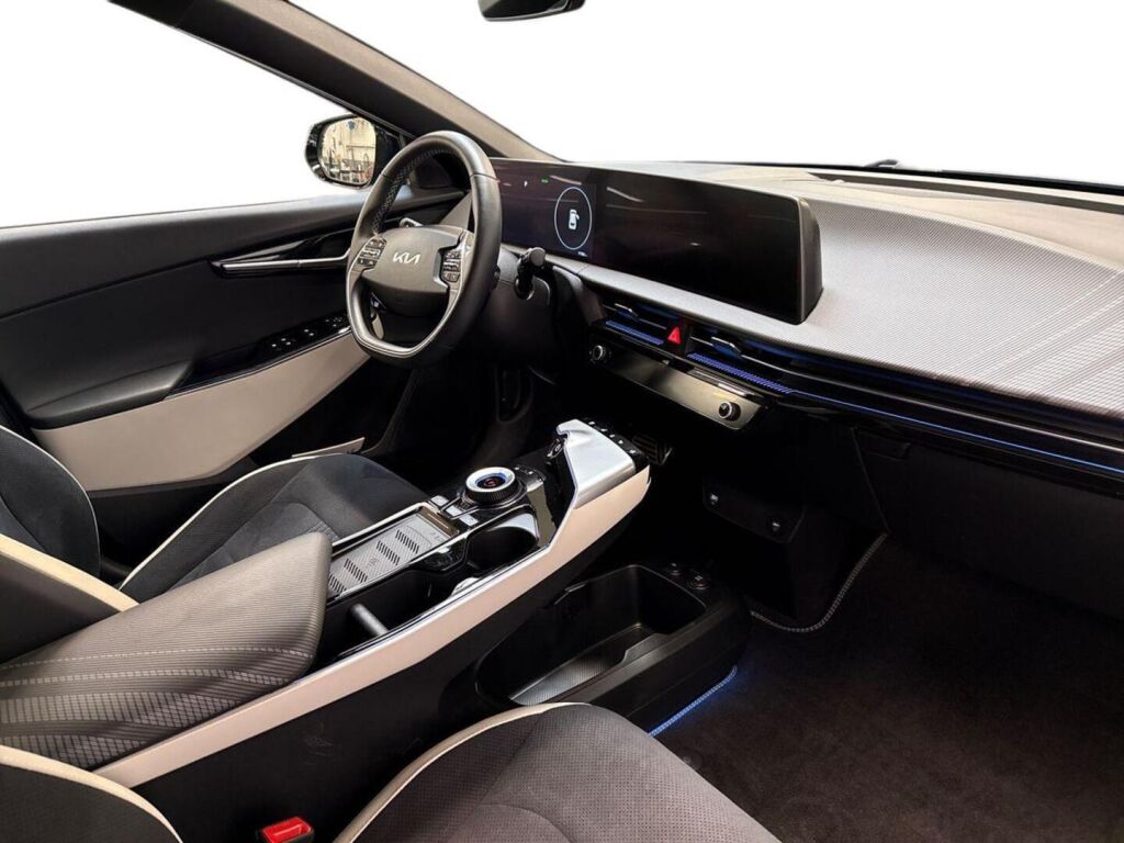 Kia EV6 2025 Musta