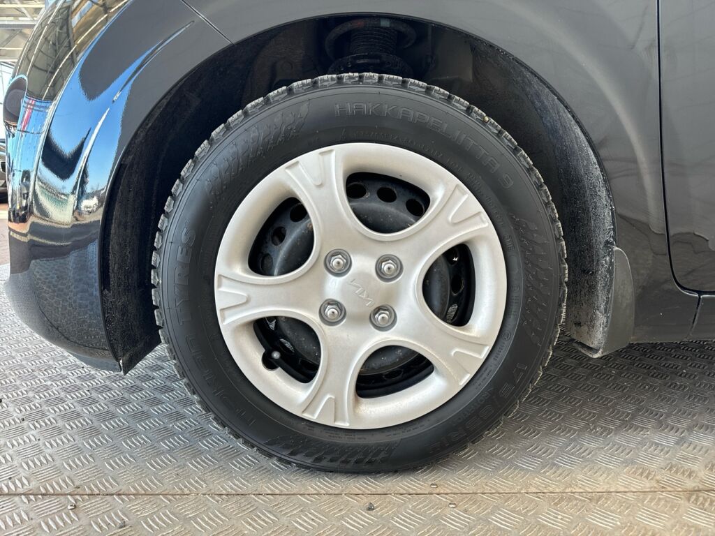 Kia Picanto 2024 Musta