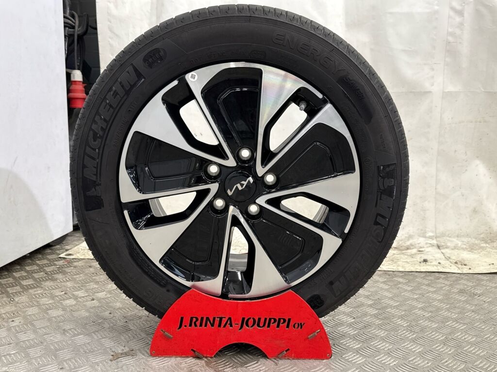 Kia Ceed 2025 Valkoinen