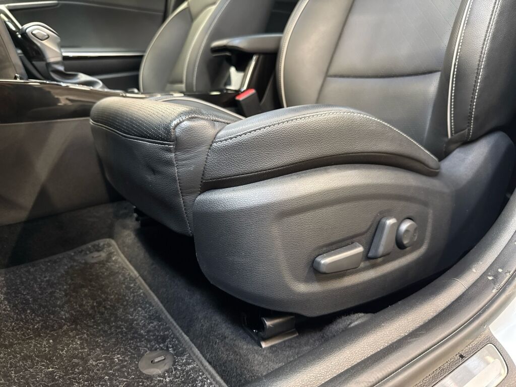 Kia Ceed 2025 Valkoinen