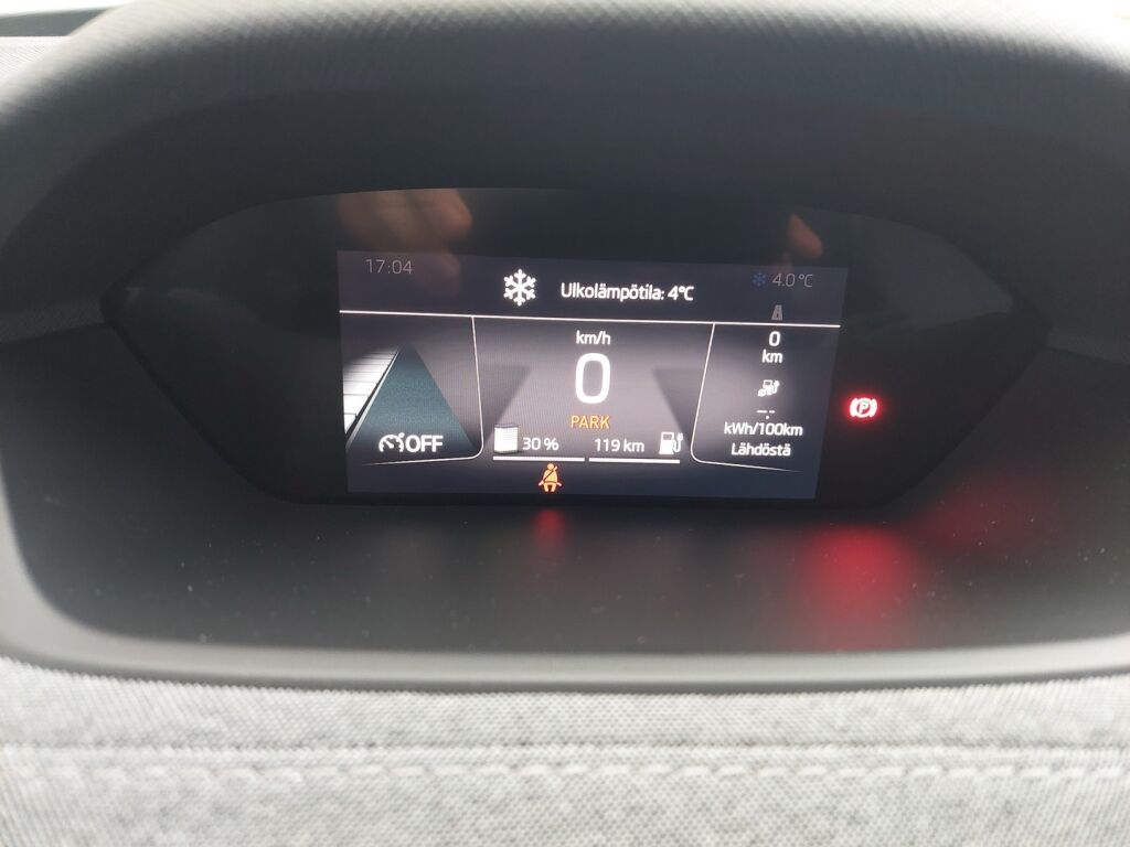 Skoda Enyaq 2023 Oranssi