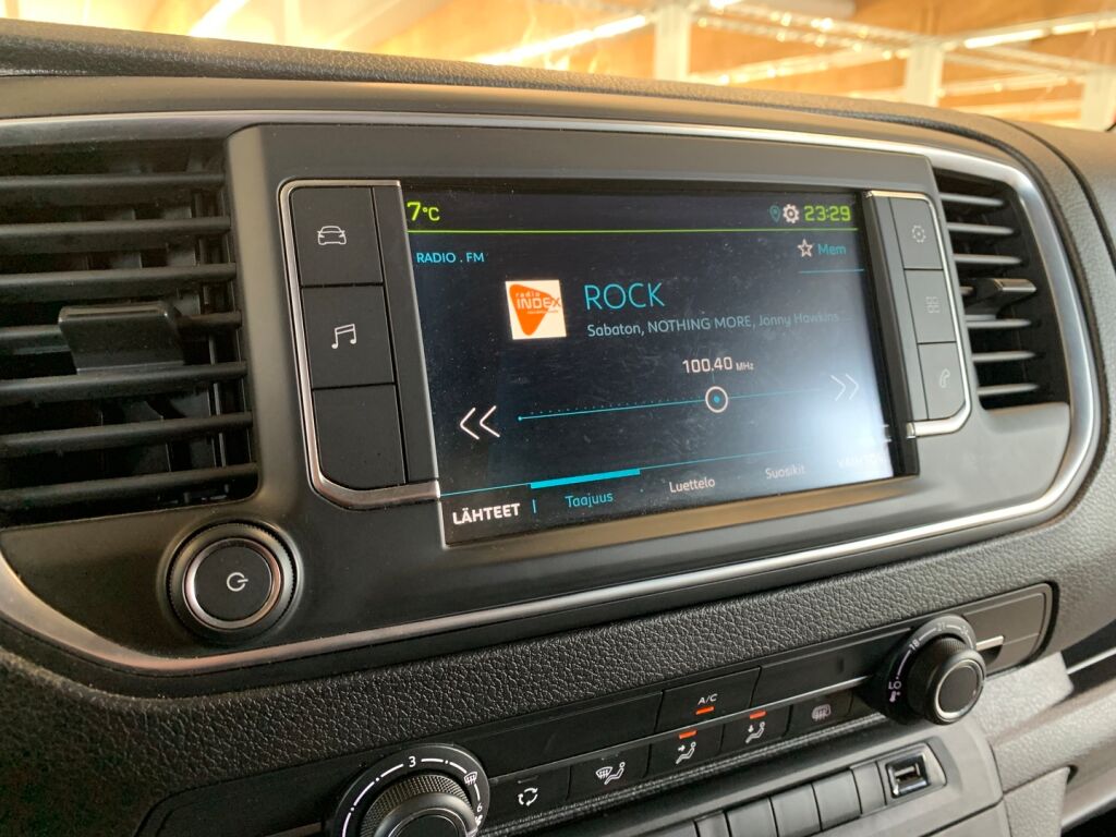 Peugeot e-Expert 2025 Valkoinen