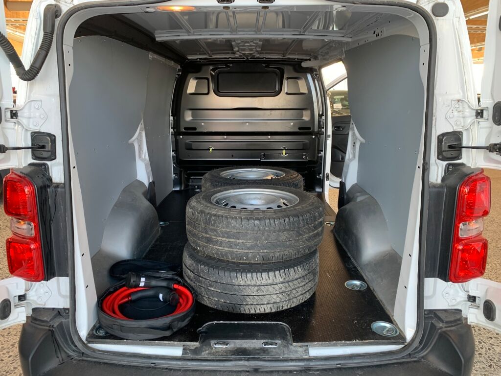 Peugeot e-Expert 2025 Valkoinen