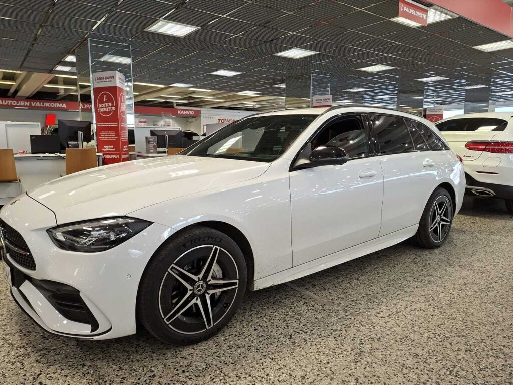 Mercedes-Benz C 2023 Valkoinen