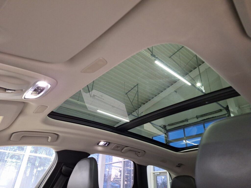 Volvo XC60 2020 Valkoinen