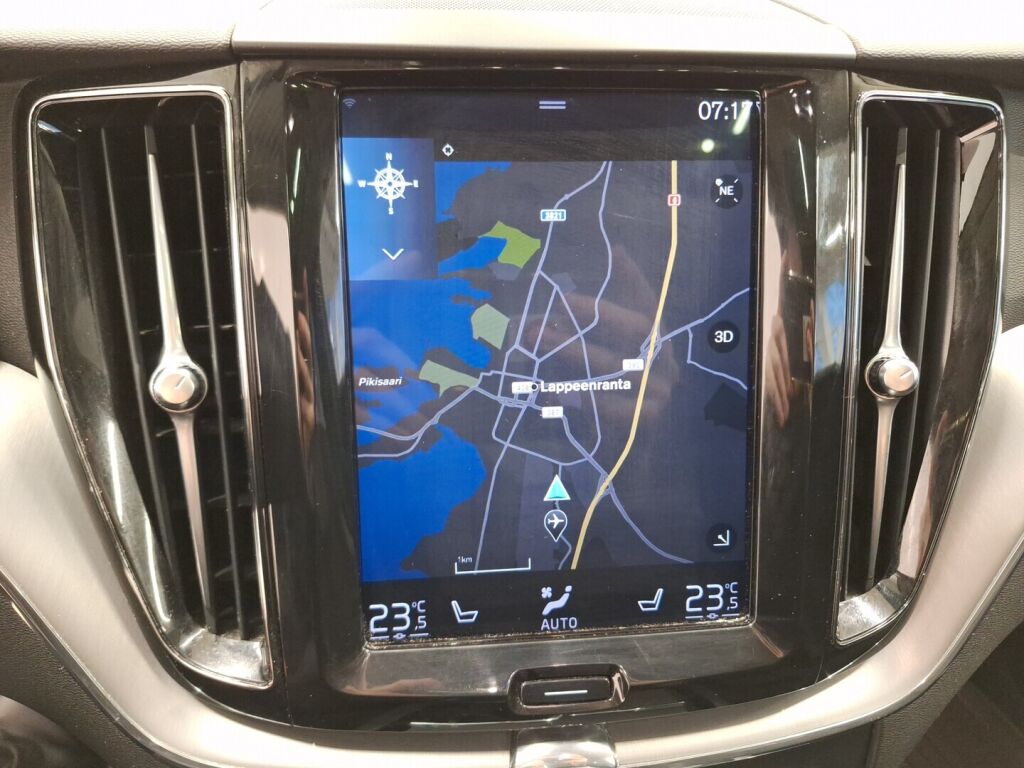 Volvo XC60 2020 Valkoinen