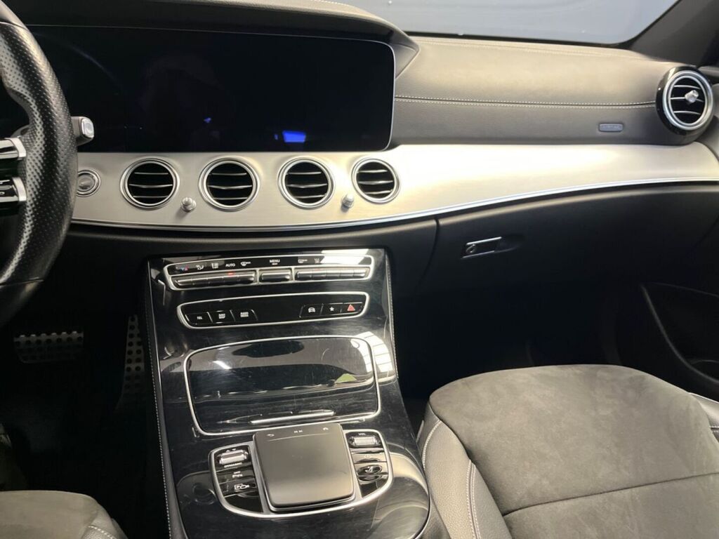 Mercedes-Benz E 2020 Harmaa