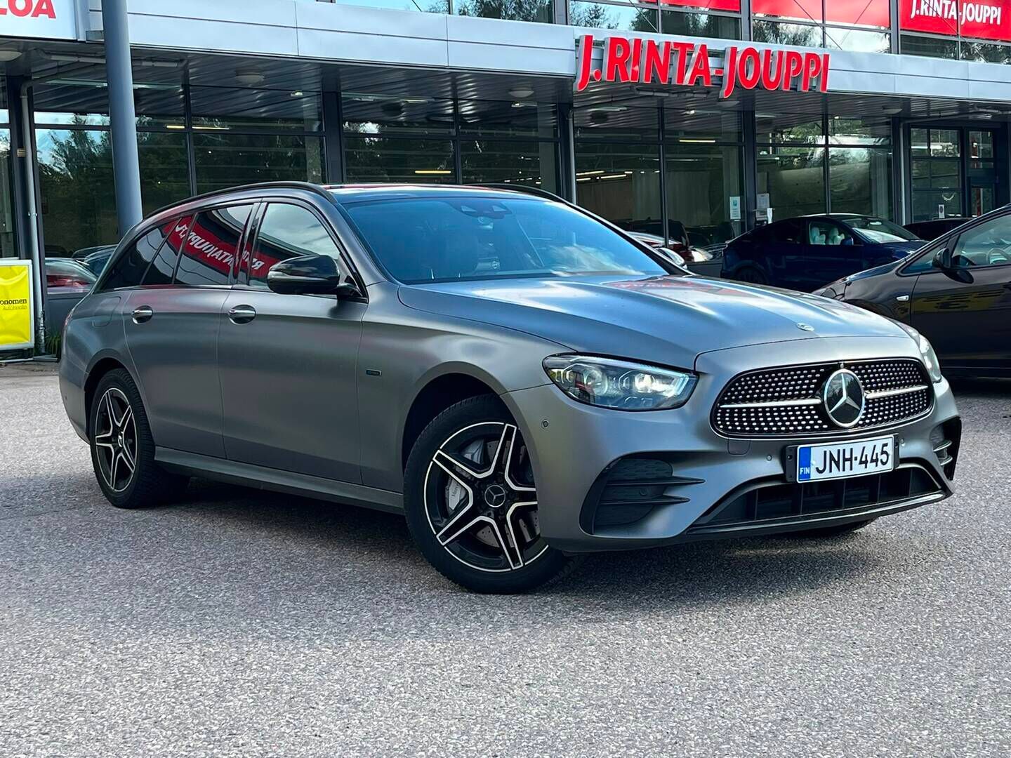 Mercedes-Benz E
