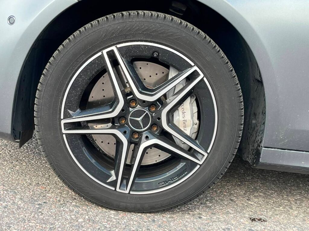 Mercedes-Benz E 2020 Harmaa