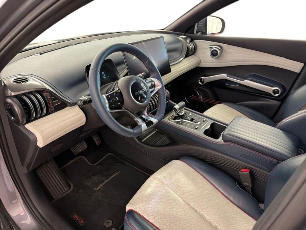 Byd Atto 3 2024 Harmaa