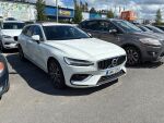 Volvo V60 2021 Valkoinen