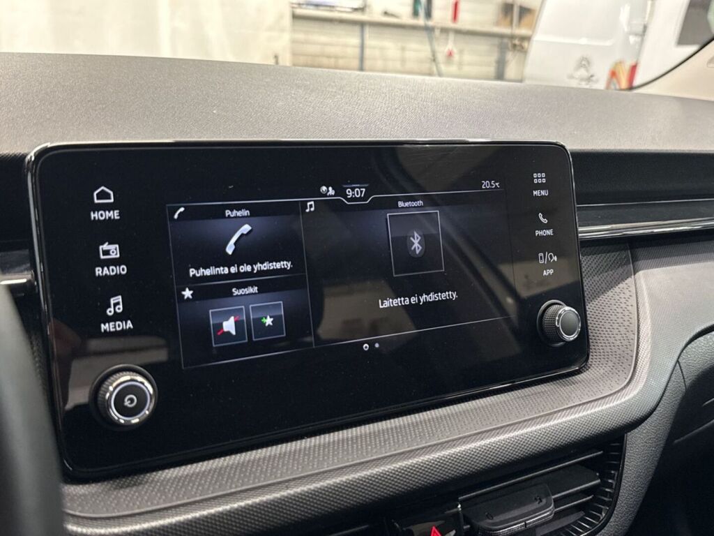 Skoda Fabia 2024 Valkoinen