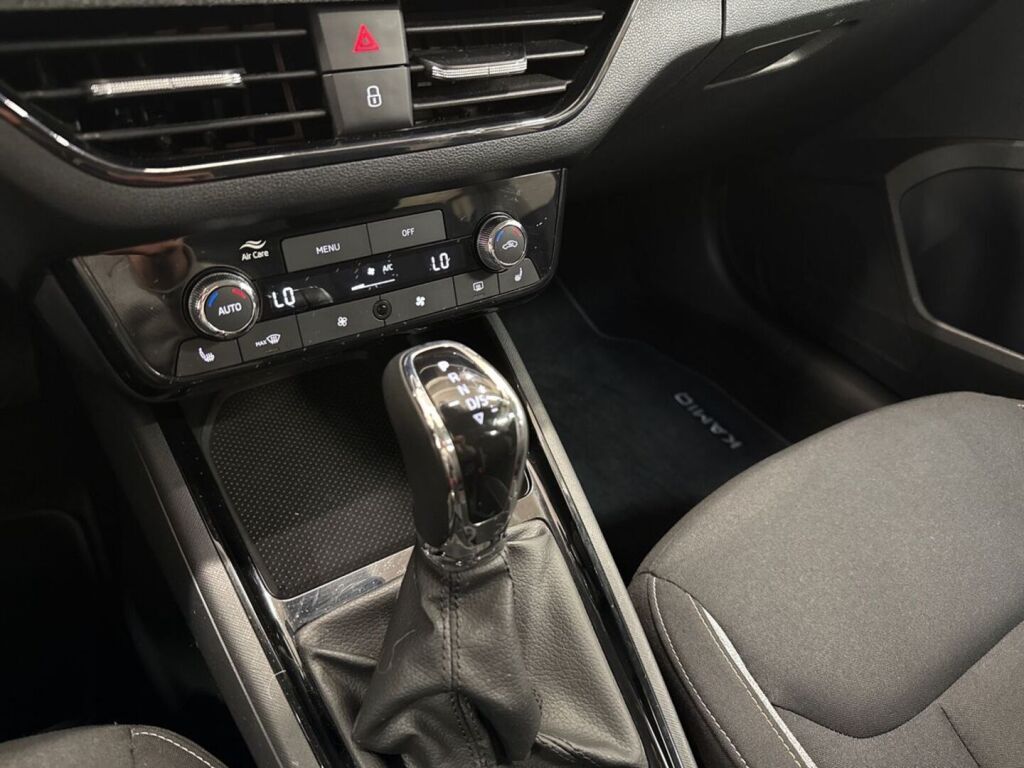 Skoda Kamiq 2024 Valkoinen