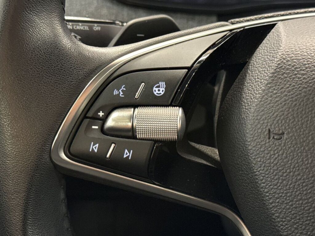 Skoda Kamiq 2024 Valkoinen