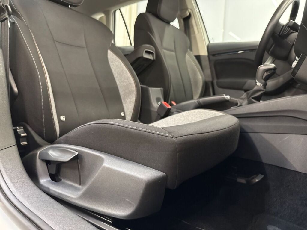 Skoda Kamiq 2024 Valkoinen