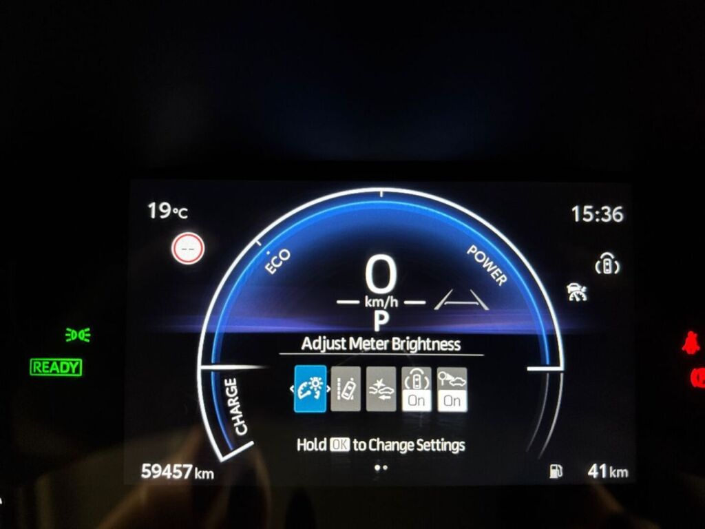 Toyota Yaris 2024 Valkoinen