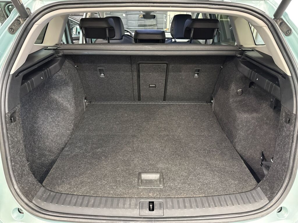 Skoda Enyaq 2022 Vihreä