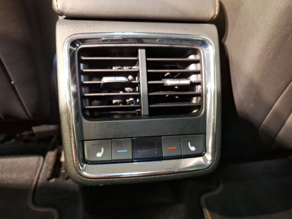 Skoda Enyaq 2022 Vihreä