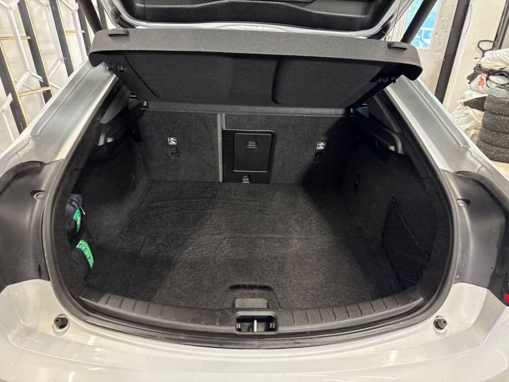 Polestar 2 2024 Harmaa
