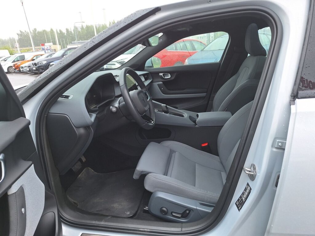 Polestar 2 2024 Harmaa