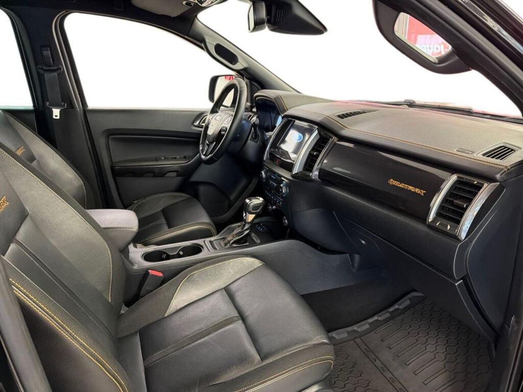Ford Ranger 2020 Musta