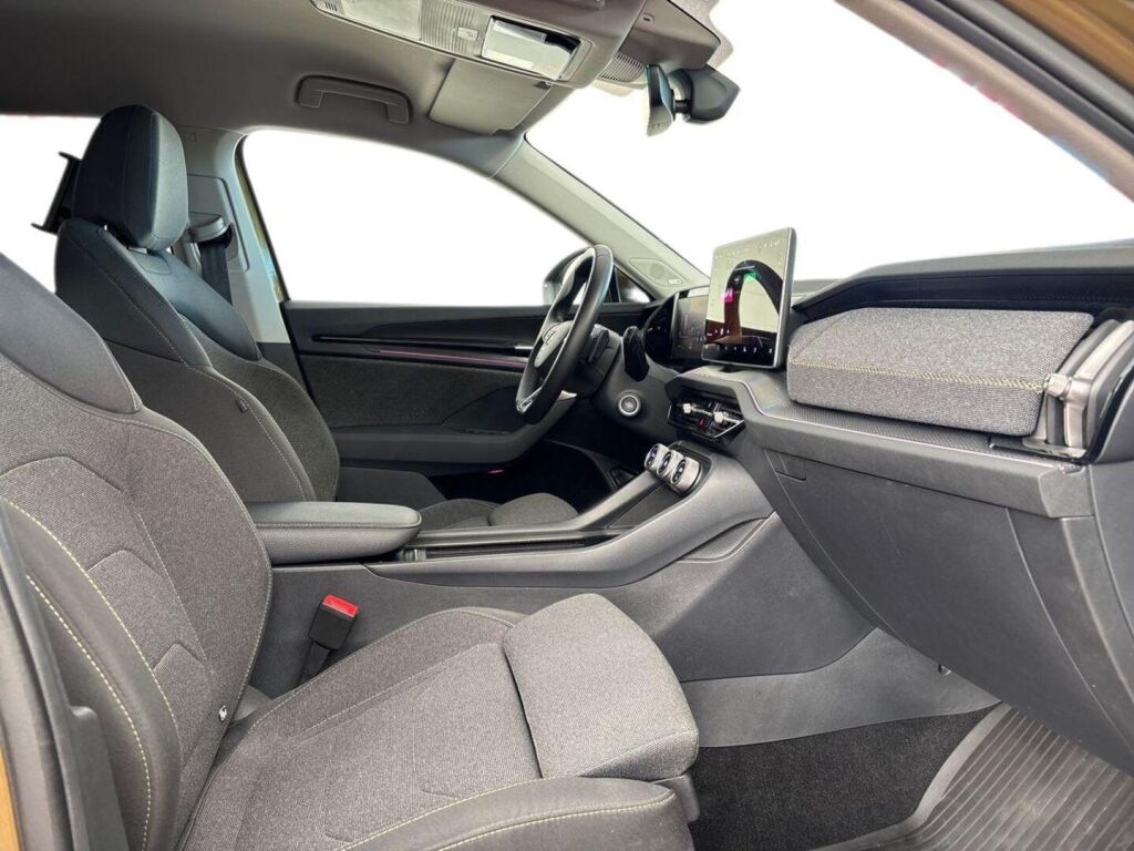 Skoda Kodiaq 2024 Keltainen