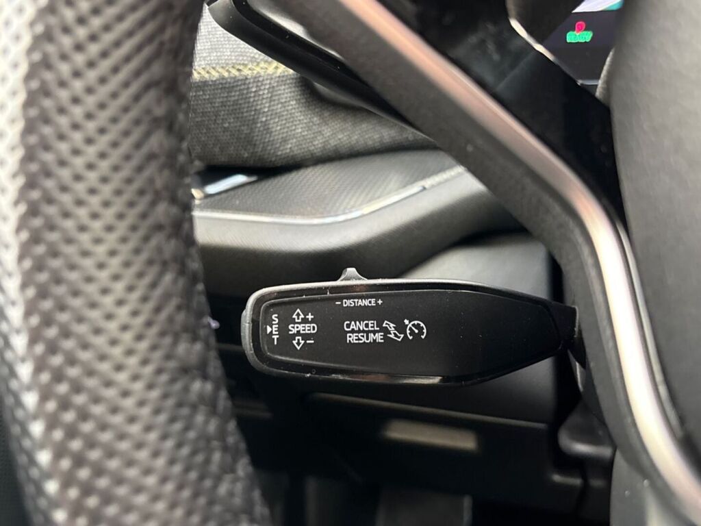 Skoda Kodiaq 2024 Keltainen
