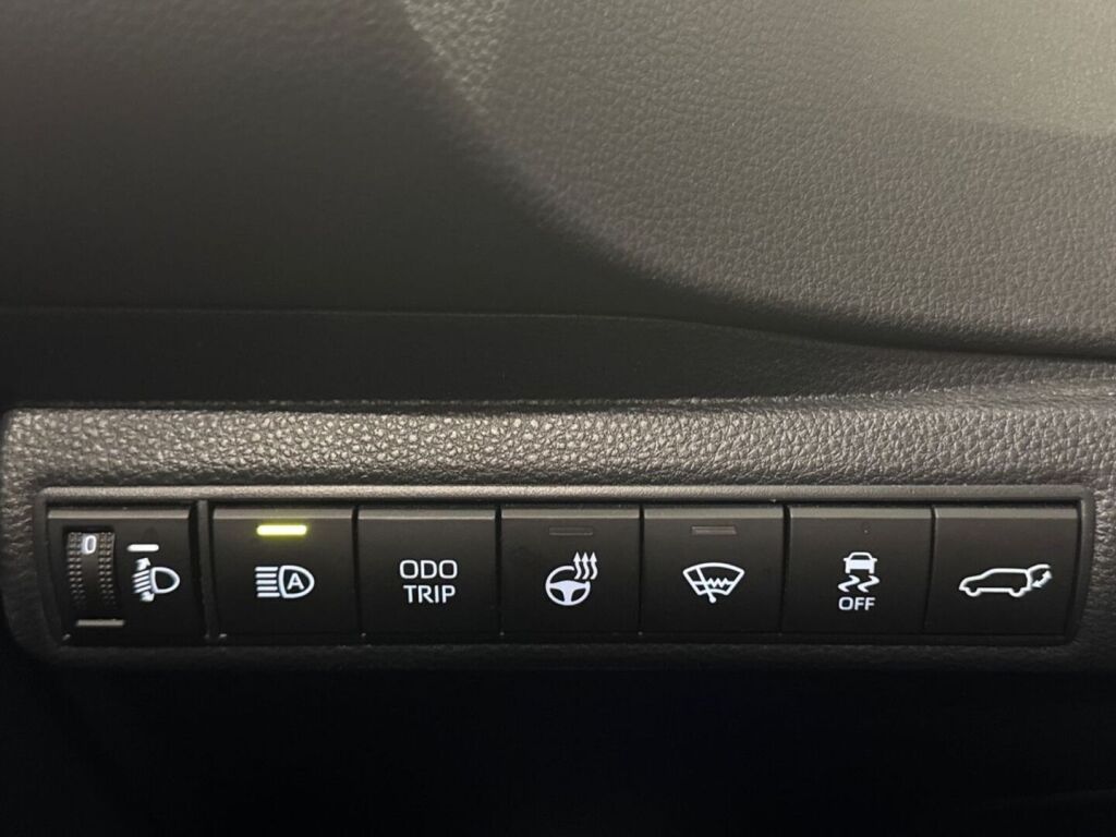 Toyota Corolla 2024 Musta