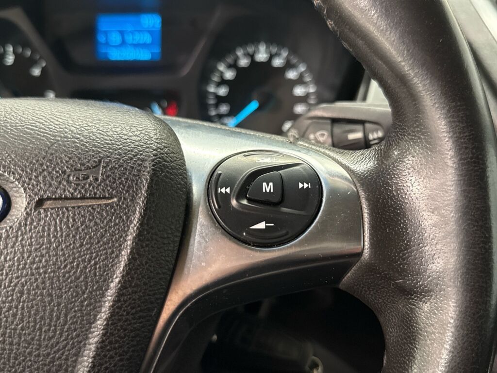 Ford Transit 2016 Valkoinen