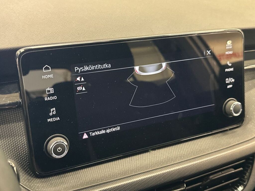 Skoda Fabia 2024 Valkoinen