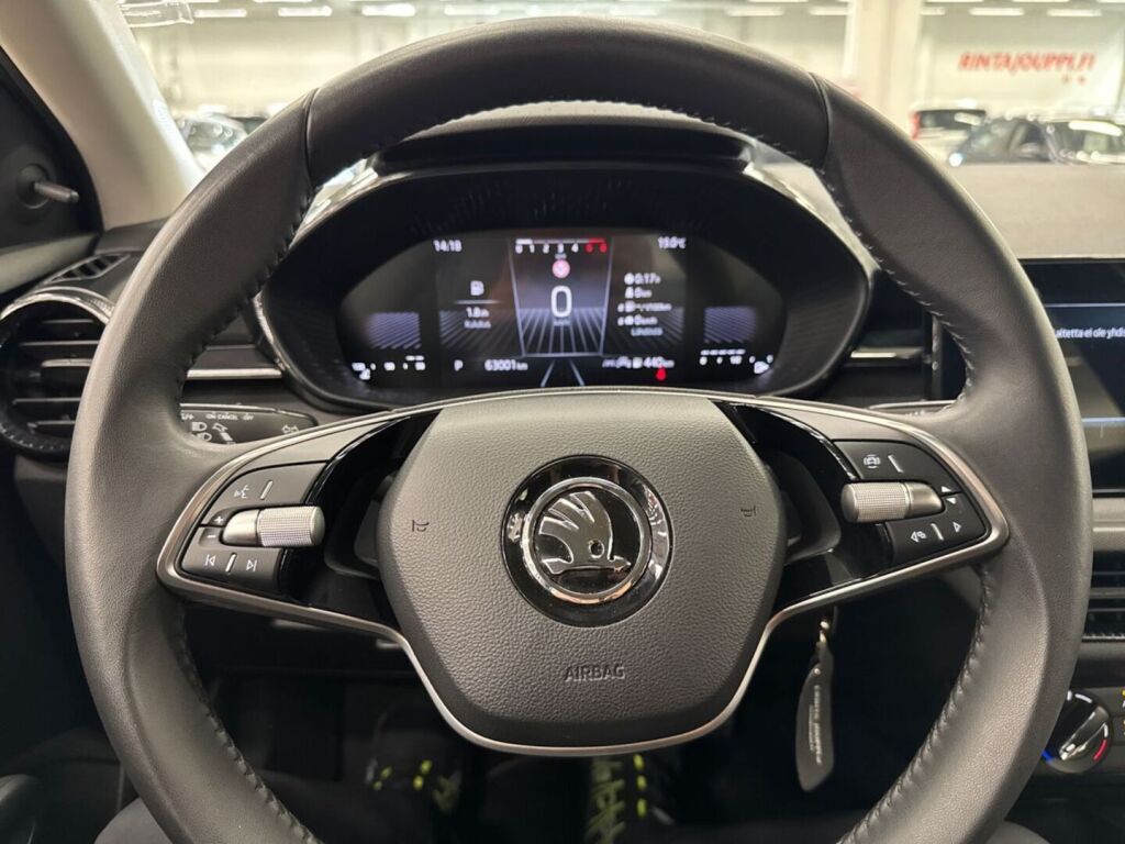 Skoda Fabia 2024 Valkoinen