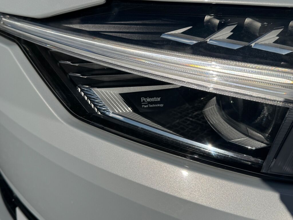 Polestar 2 2024 Harmaa