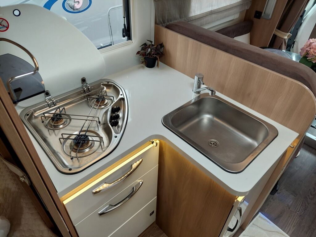 Ci Magis 82 XT 2016 Valkoinen