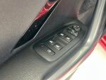 Peugeot 208 2014 Met. Punainen
