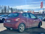 Peugeot 208 2014 Met. Punainen
