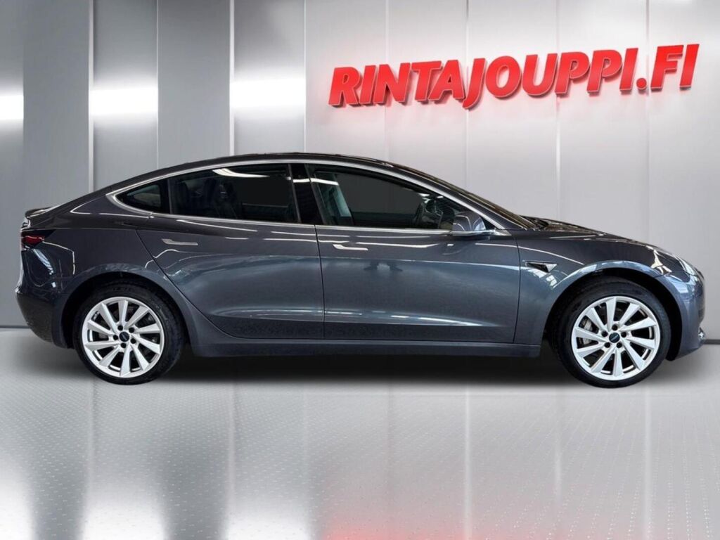 Tesla Model 3 2019 Harmaa