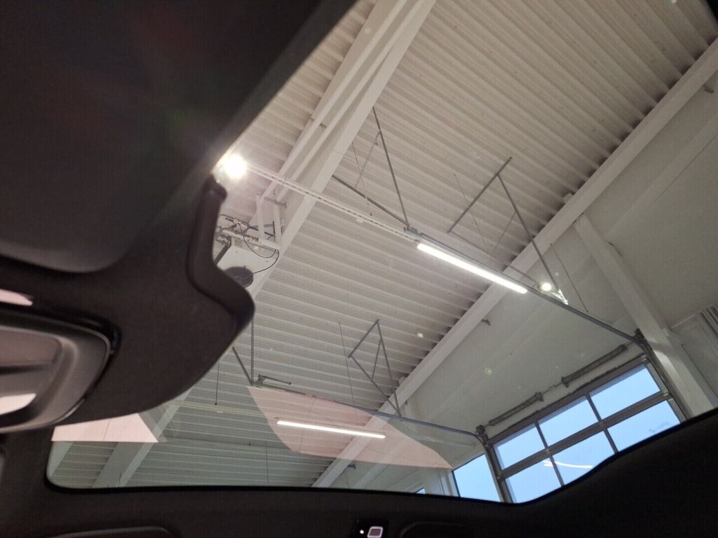 Polestar 2 2021 Valkoinen