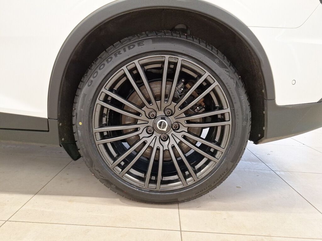 Polestar 2 2021 Valkoinen