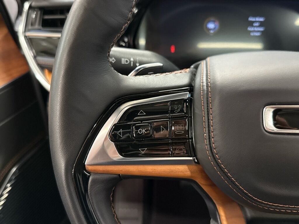 Jeep Grand Cherokee 2024 Valkoinen