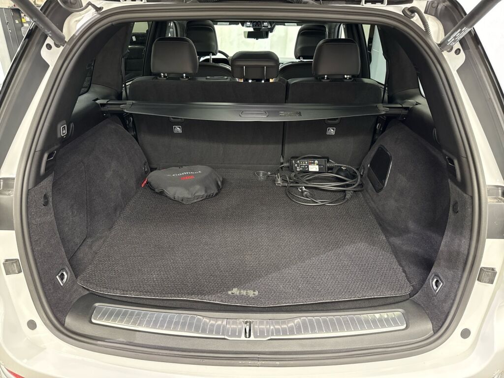 Jeep Grand Cherokee 2024 Valkoinen