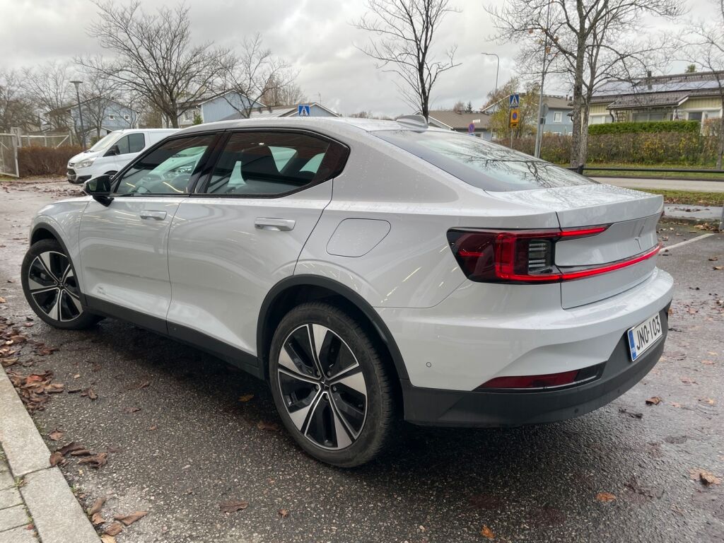 Polestar 2 2024 Harmaa